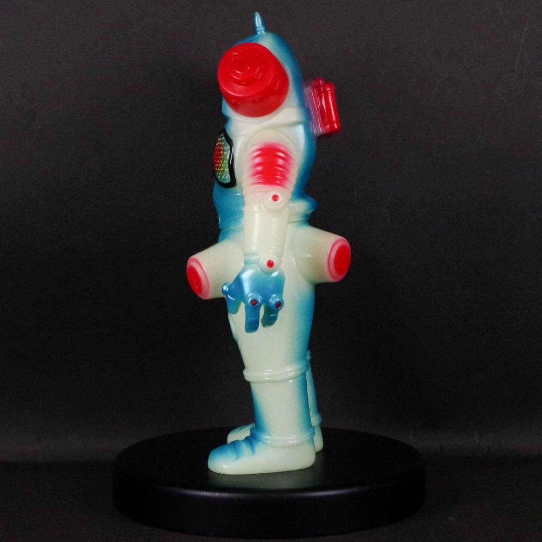 【ブルマァク BULLMARK】ウルトラセブン/キングジョー/蓄光ブルー