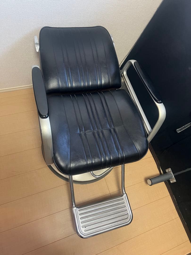 【entown66】タカラベルモント　バーバーチェア