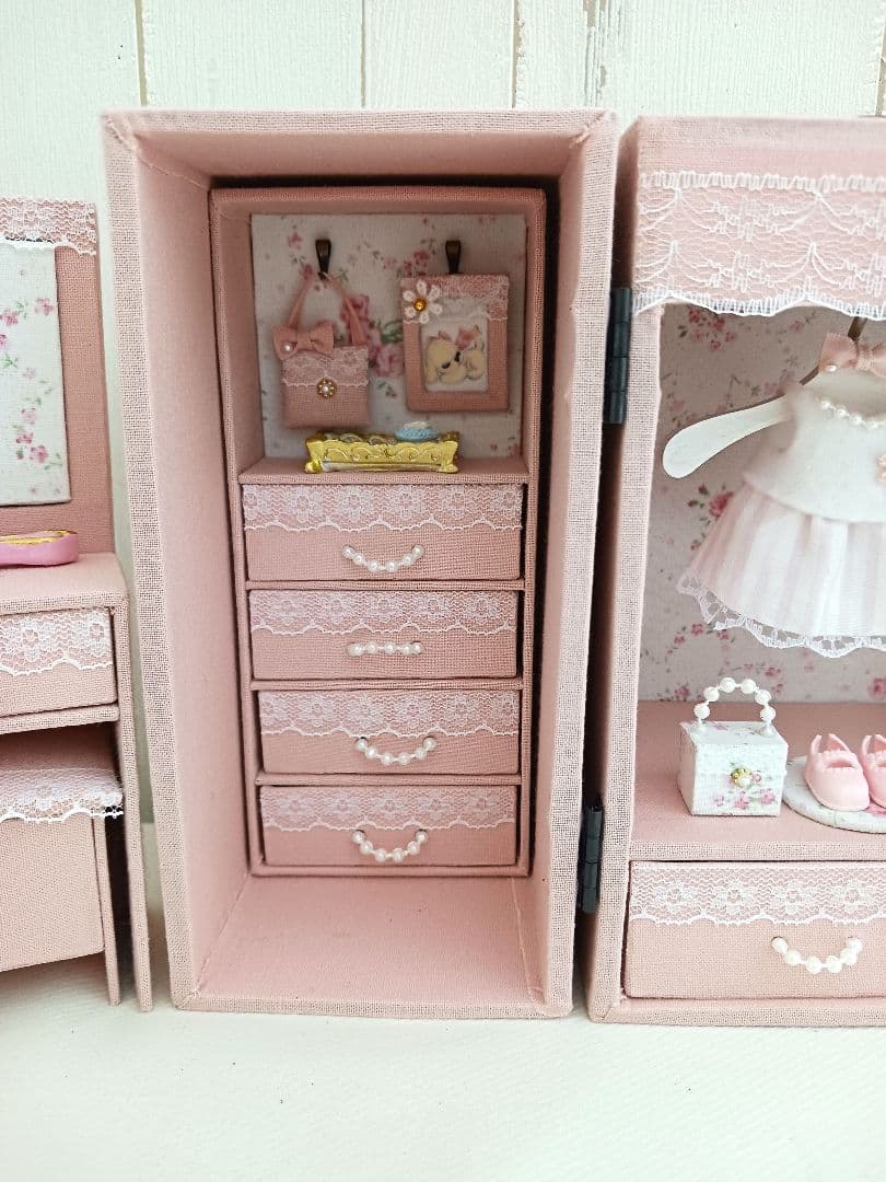 ひよこ様＊kyo＊ハンドメイド＊ドール用 ワードローブ＊クローゼット＊ドレッサー