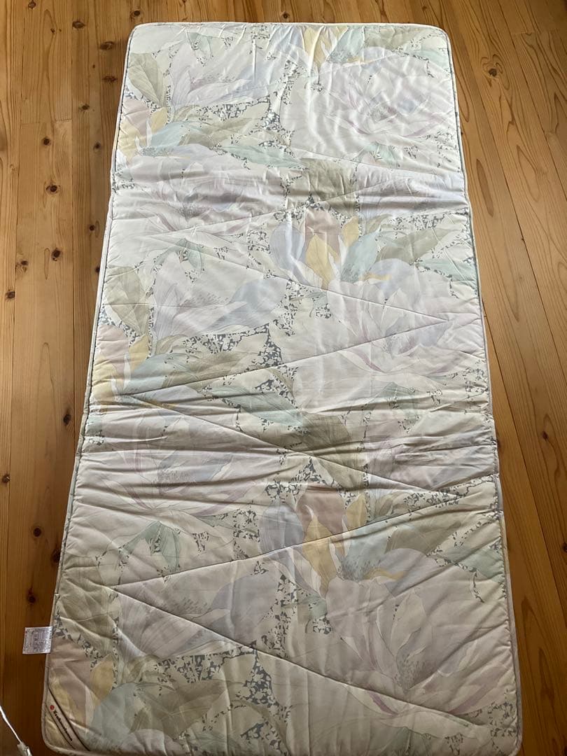 匿名配送　送料込み　羊毛混敷き布団 防ダニ加工