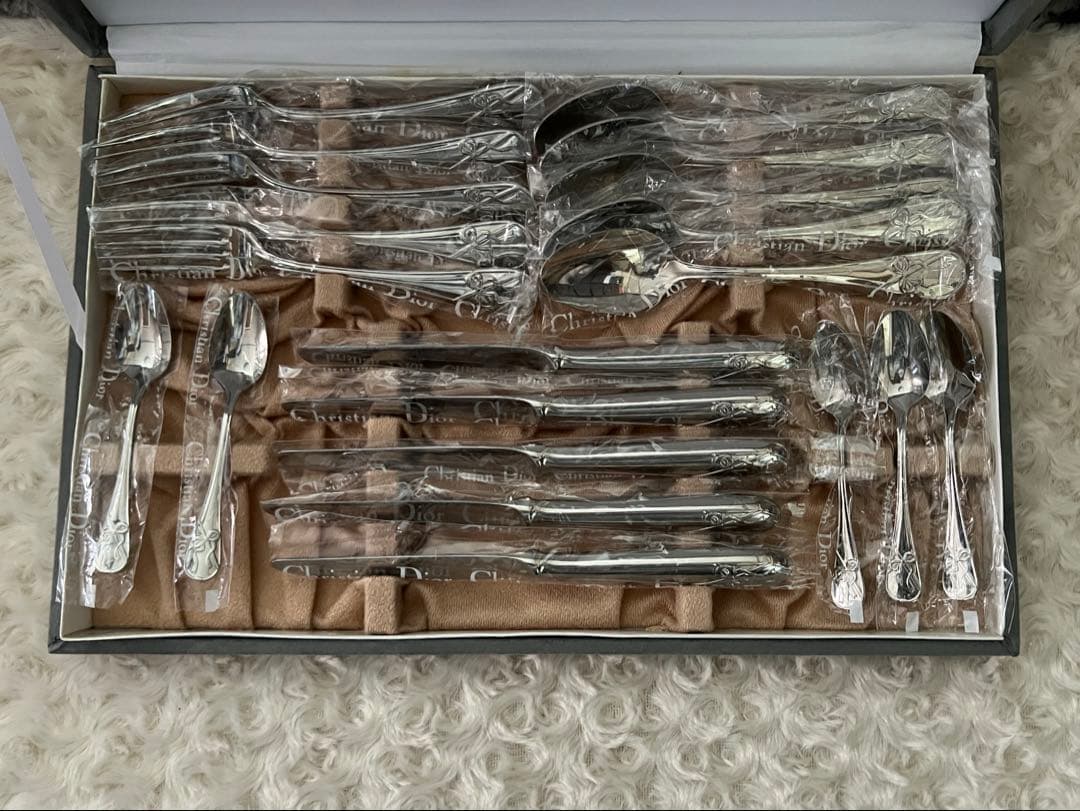 ディオール　カトラリーセット　18-18 ディナーセット〈20本セット〉W18