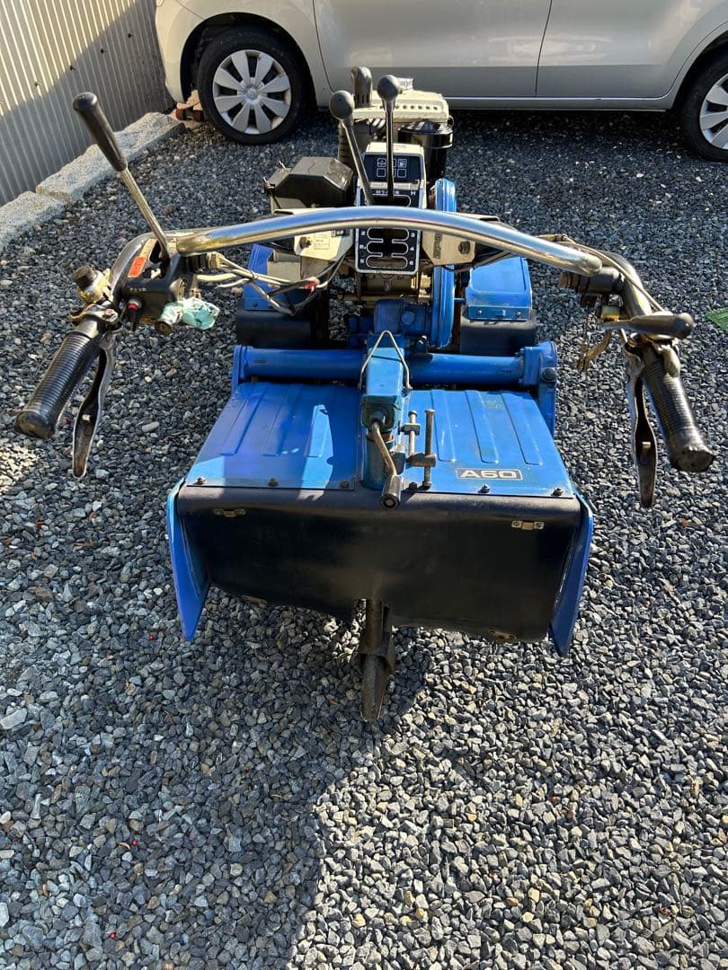 イセキニューランドKA850 管理機　耕運機　農業トラクター8.5馬力　引取限定