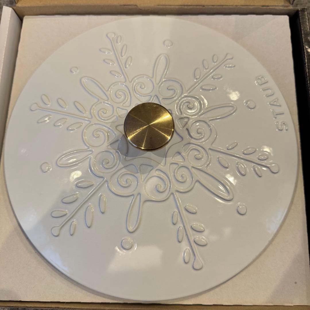 ストウブ ブレイザーソテーパン24㎝ スノーフレーク アニマルノブ