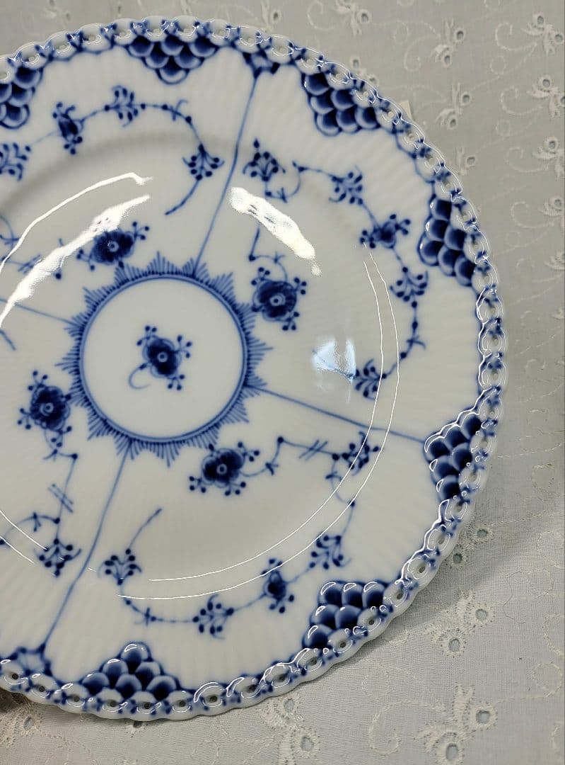未使用✨ロイヤルコペンハーゲン ブルーフルテッド フルレース 皿 プレート①