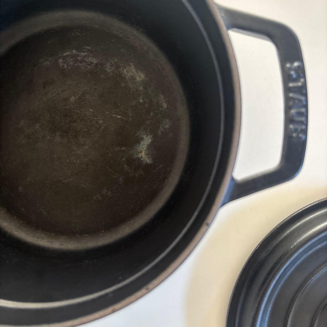 ストウブ　22 鍋