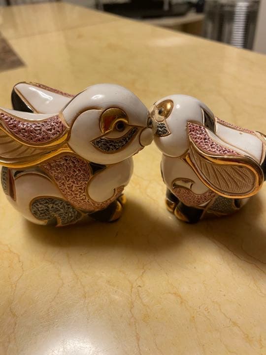 インテリア雑貨 置物 オブジェ 196 アーテサニアリンコナダ フィギュリン