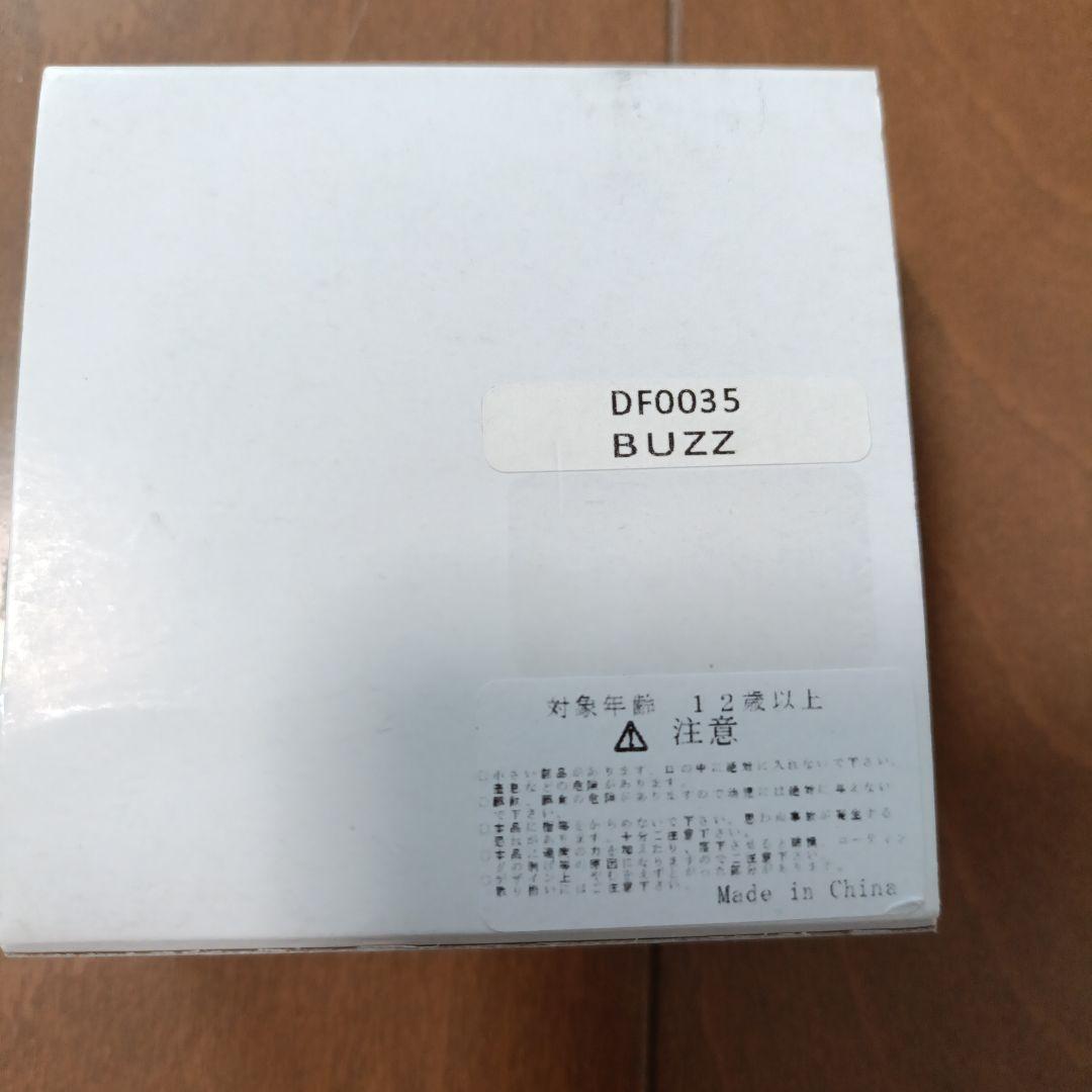 ディズニー スワロフスキー ® クリスタル　バズライトイヤー ミニフィギュア