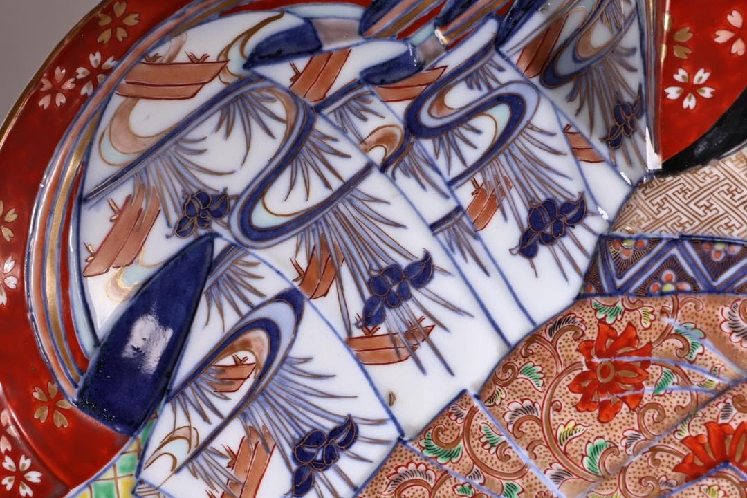 江戸中期 古伊万里 美人形 飾皿 変形皿 色絵金彩 巾40.5㎝ BJ201