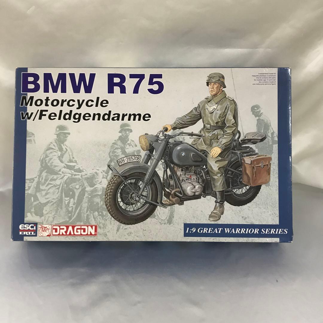 オートバイ・バイク 1/9 BMW R75 Motorcycle w/Feldgendarme