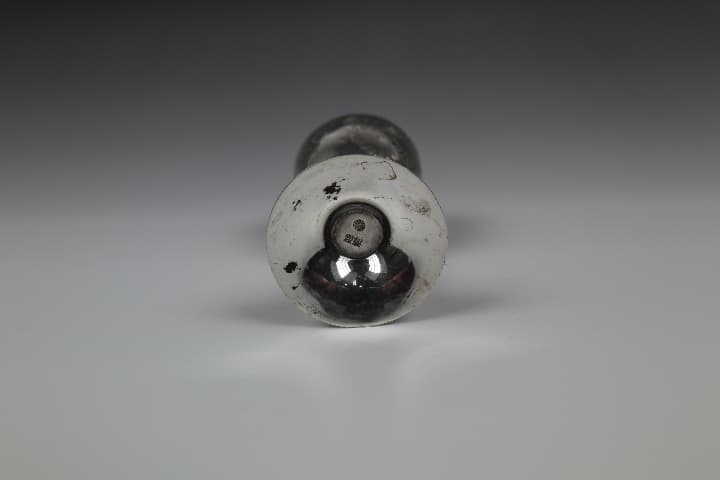 ☆アンティーク　純銀製 菊梅文様　彫金杯　美品です ☆