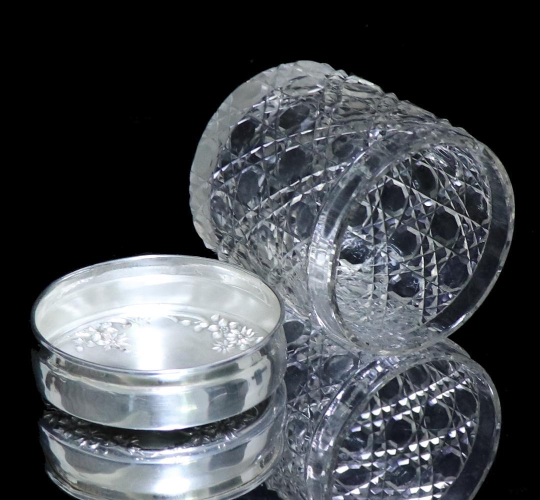 オールド・バカラ シルバー925銀装飾花柄蓋物 ディアマン・ピエーリー小物入れ