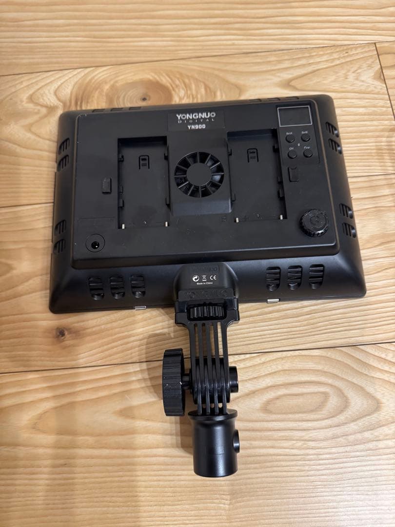 YONGNUO YN360 LEDライト