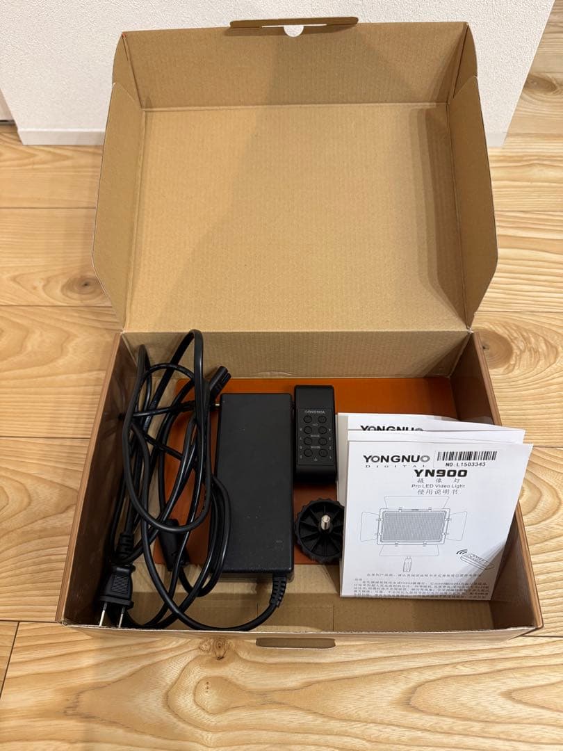 YONGNUO YN360 LEDライト