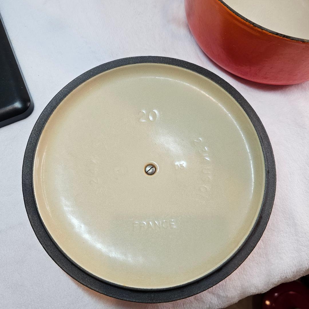 Le Creuset ル・クルーゼ 両手鍋 20CM オレンジ