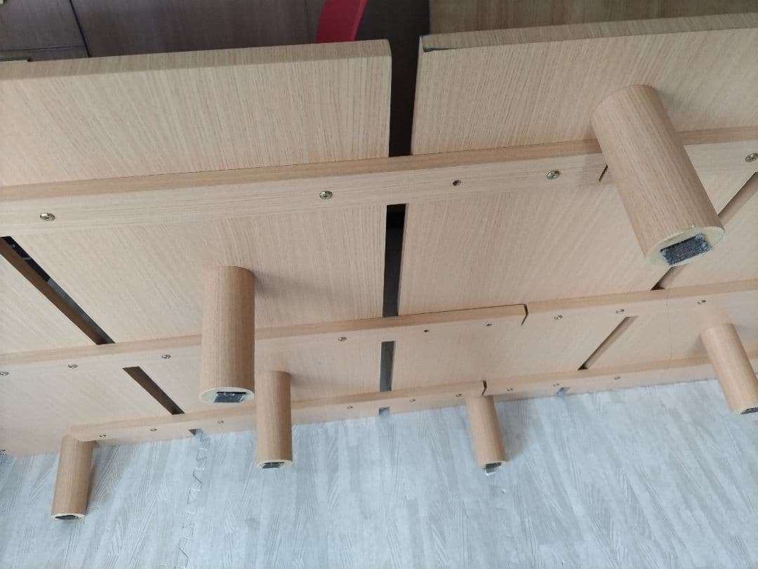 全国送料無料！！北欧テイスト風ローベッド シングル コンセント付き