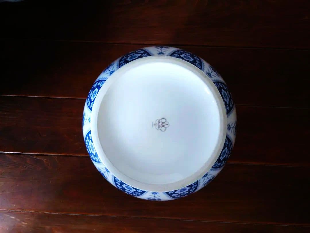 大倉陶園 呉須花文 花瓶