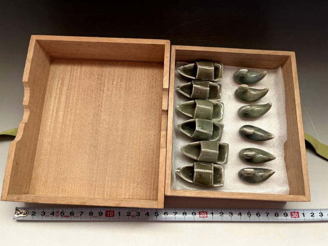 箸置き■古い青磁（江戸後期）舟型6客 鳥型6客 合計12客セット 千鳥 舟 骨董