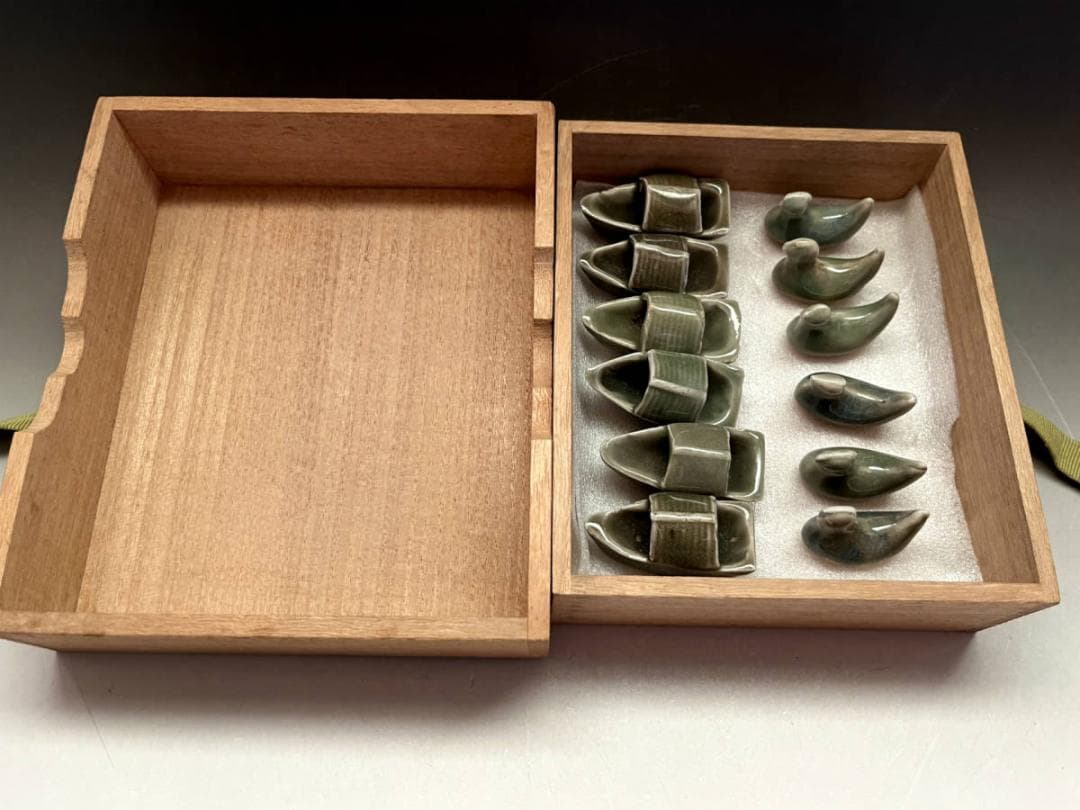 箸置き■古い青磁（江戸後期）舟型6客 鳥型6客 合計12客セット 千鳥 舟 骨董