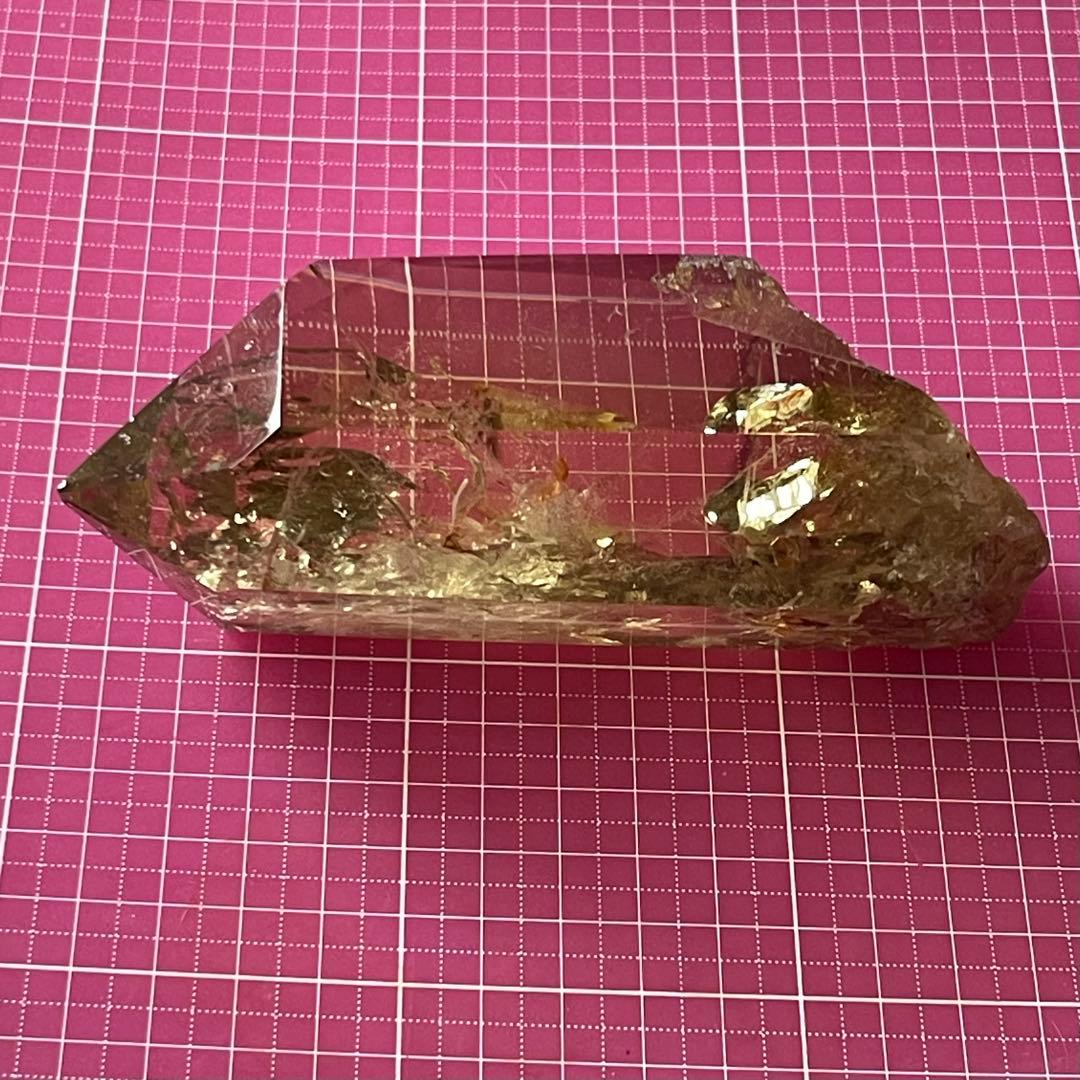 虹　透明感◎ ファントム　ずっしり重たいシトリン＊　天然石ポイント 85
