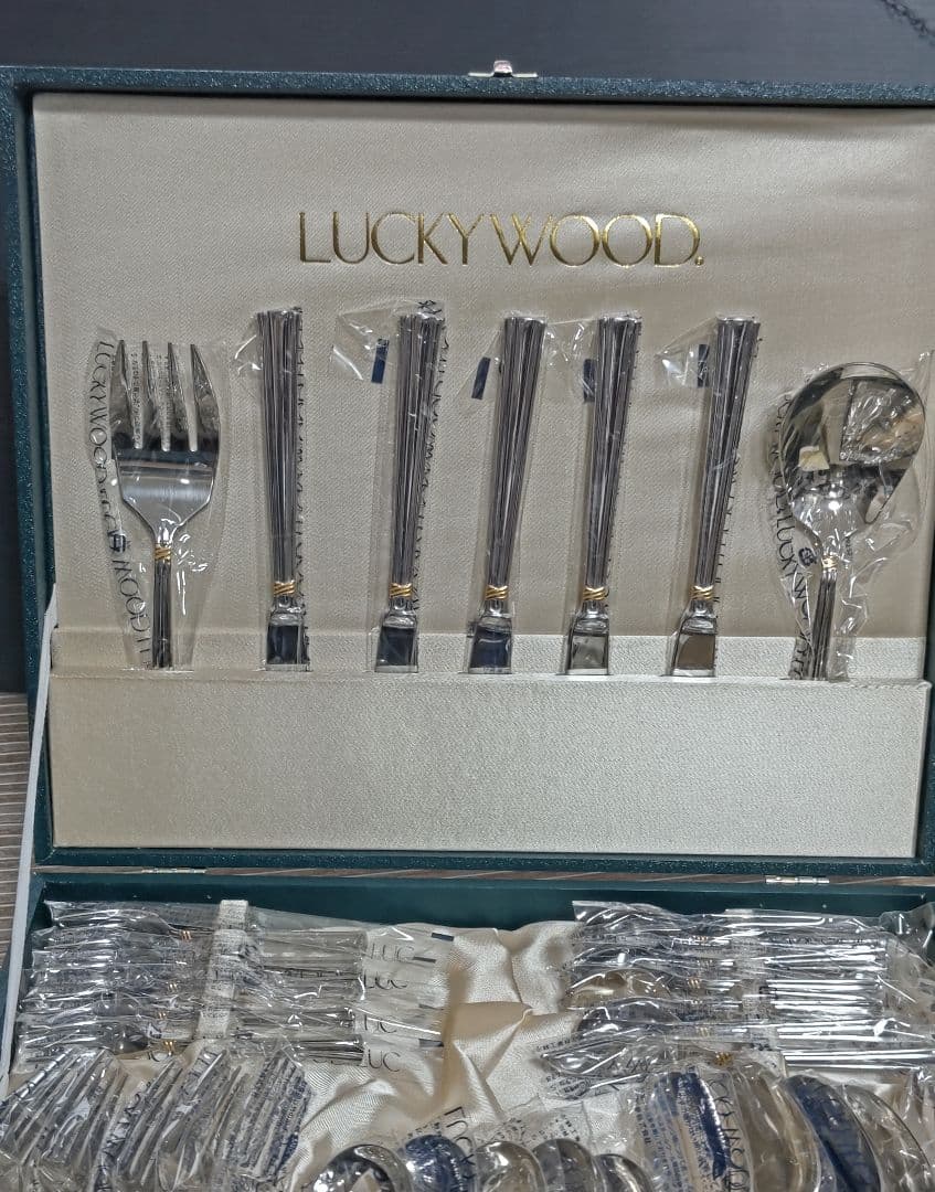 LUCKY WOOD カトラリーセット 金彩 33本セット