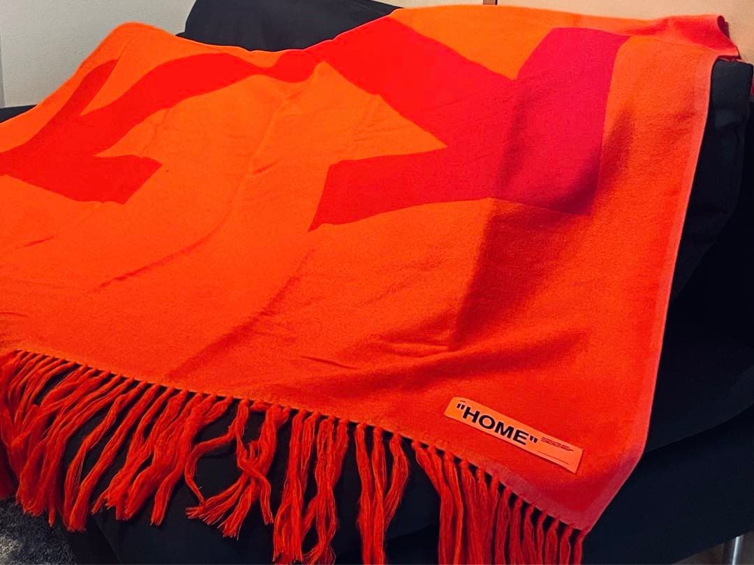 off-white ブランケット