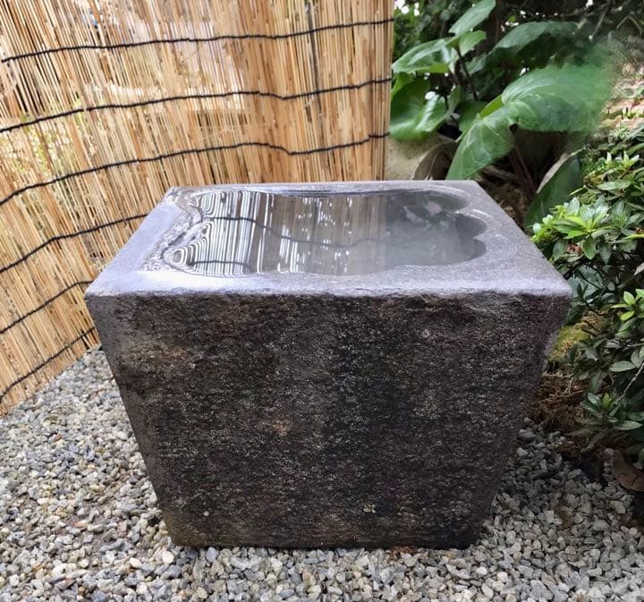 【扇型四角水鉢・蹲】造園水石飾り石バードバス箱庭