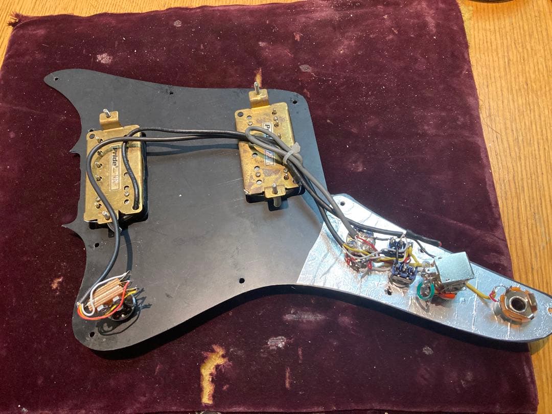 ☆最終値下　☆美品珍品☆杢目奇麗Grassroots製ジャズマスターに新機能搭載