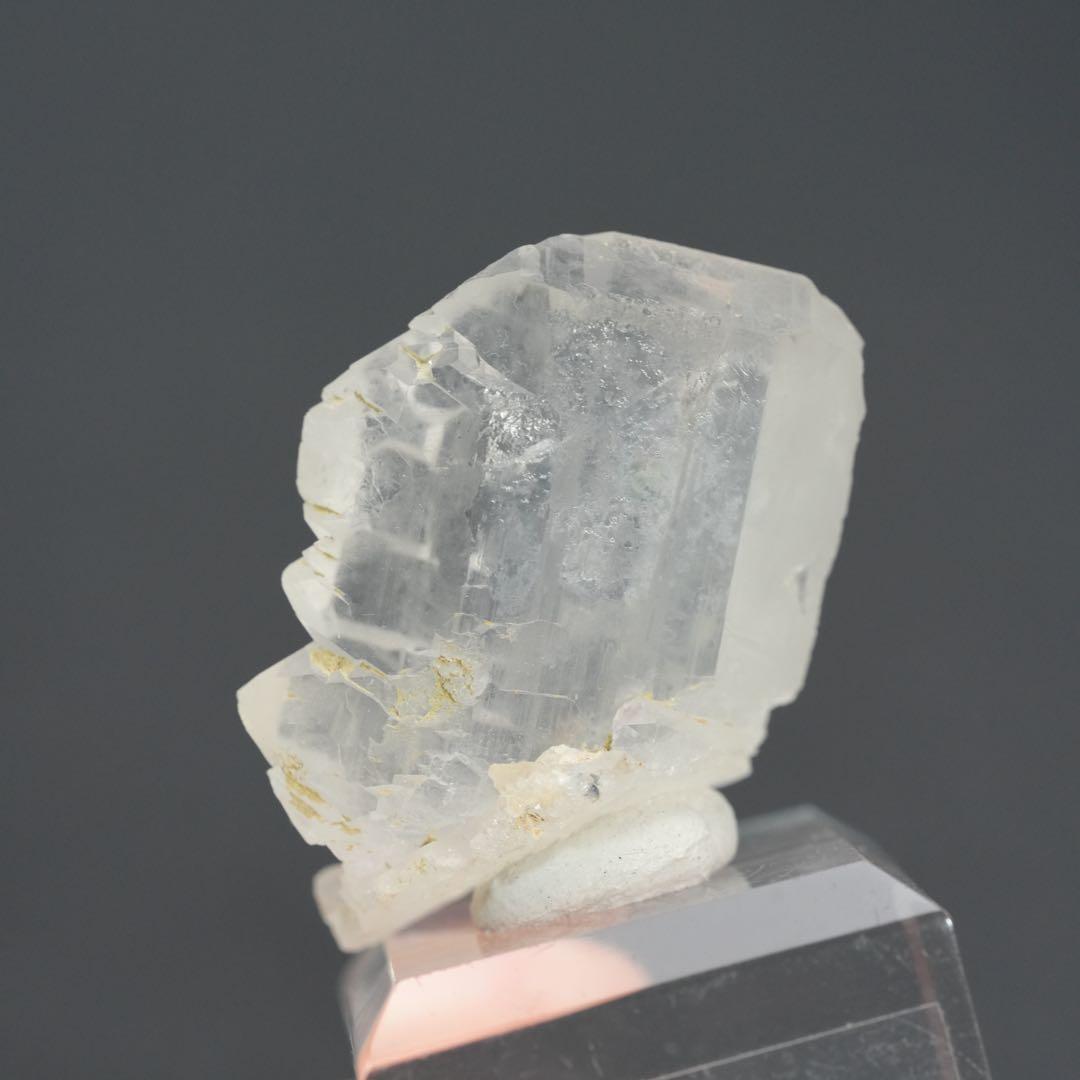 【ハーフクローズド】Gwindel グインデルクォーツ 38×29×15mm