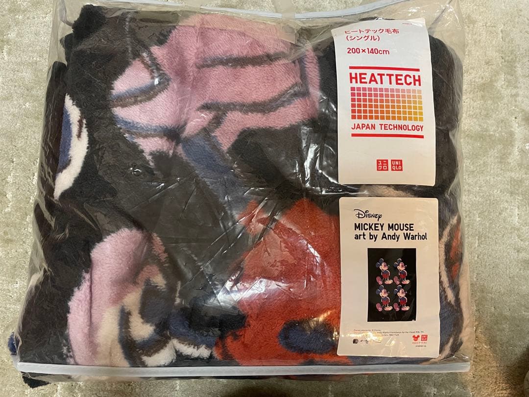 UNIQLO ミッキー アンディウォーホル ヒートテック毛布 シングル