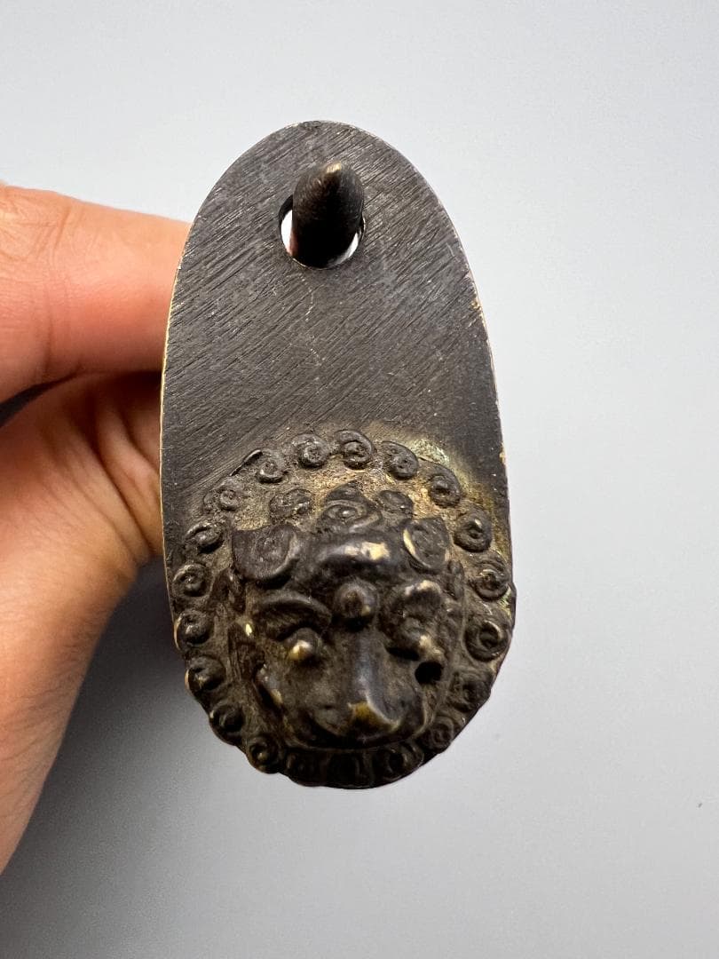 【海】中国晩清民国　からくり　錠前　銅製立体獅子文　丸4文字　古い鍵　中国骨董品