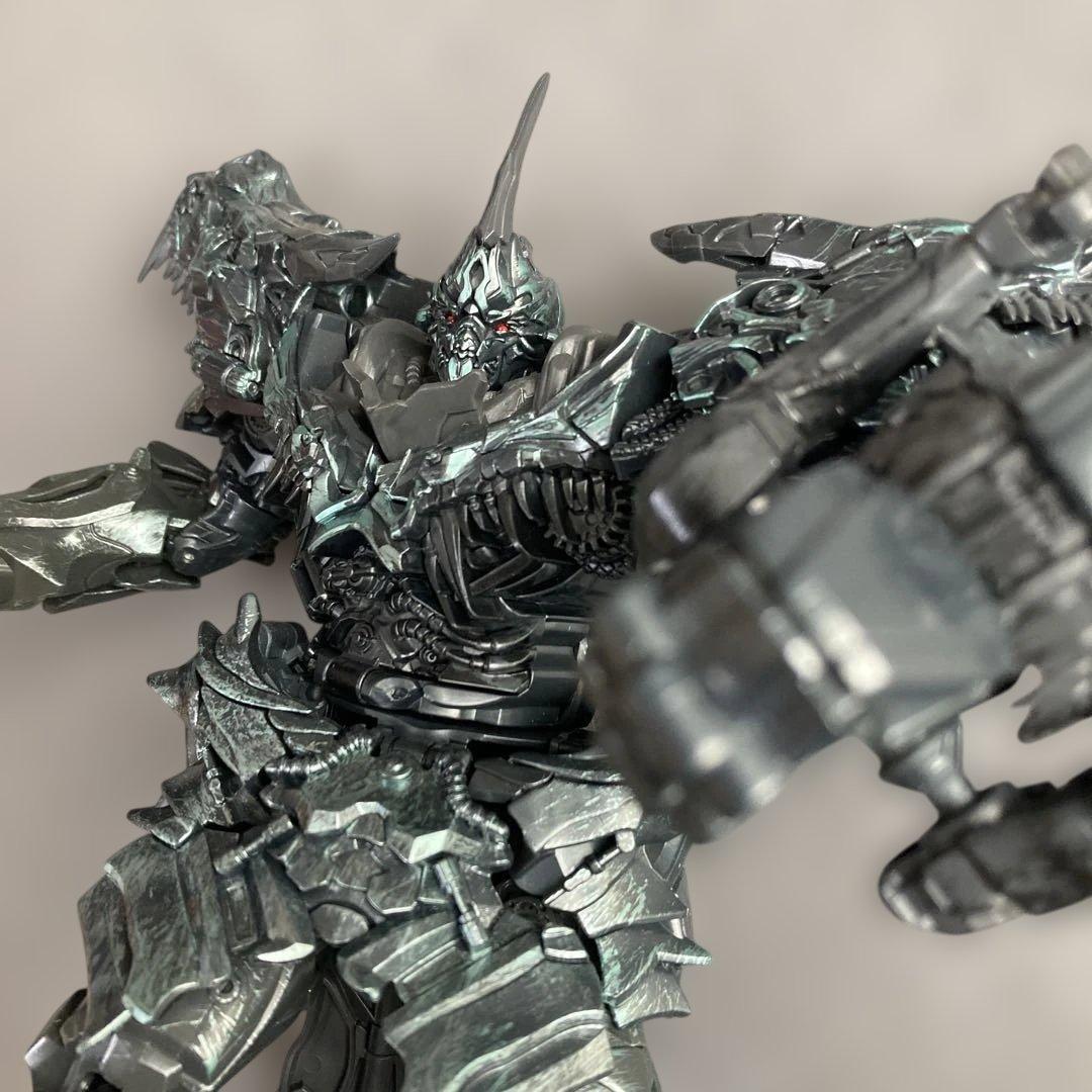 SS-07 グリムロック トランスフォーマー　スタジオシリーズ