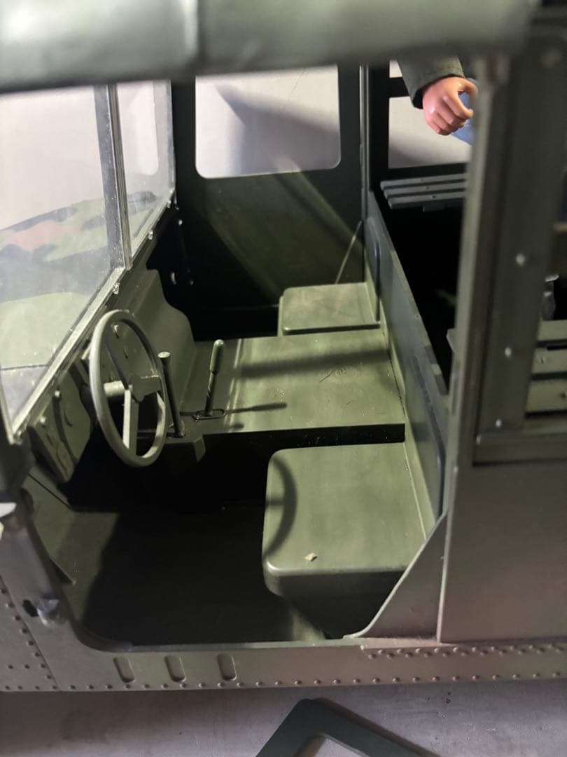 21st Century Toys社製の1/18スケール「ハンヴィー」 - メルカリ