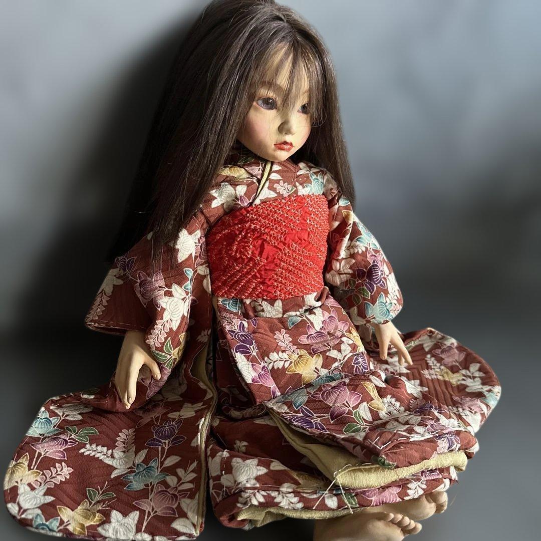 最終大幅お値下げ‼️美しいお顔立ち❣️　素晴らしい伝統的な日本の着物の人形