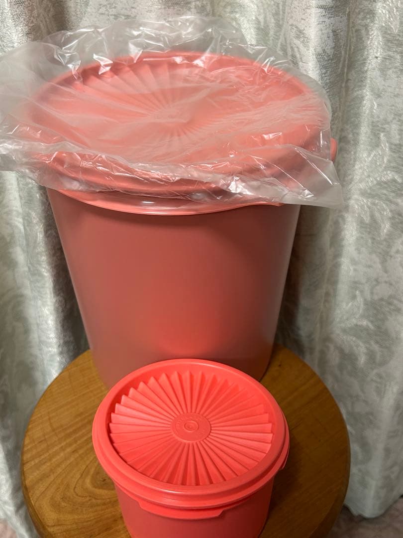 【新品】タッパーウェア　マキシデコレーター(5.5ℓ)、ミニデコレーター