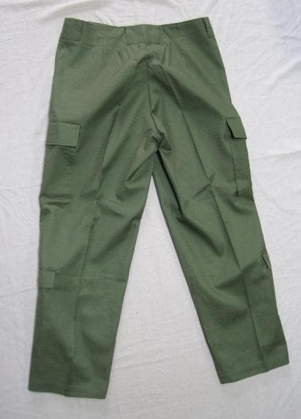 想定：ＯＤ戦闘服３型（５Ｂ、ＶＣリップストップ服地）