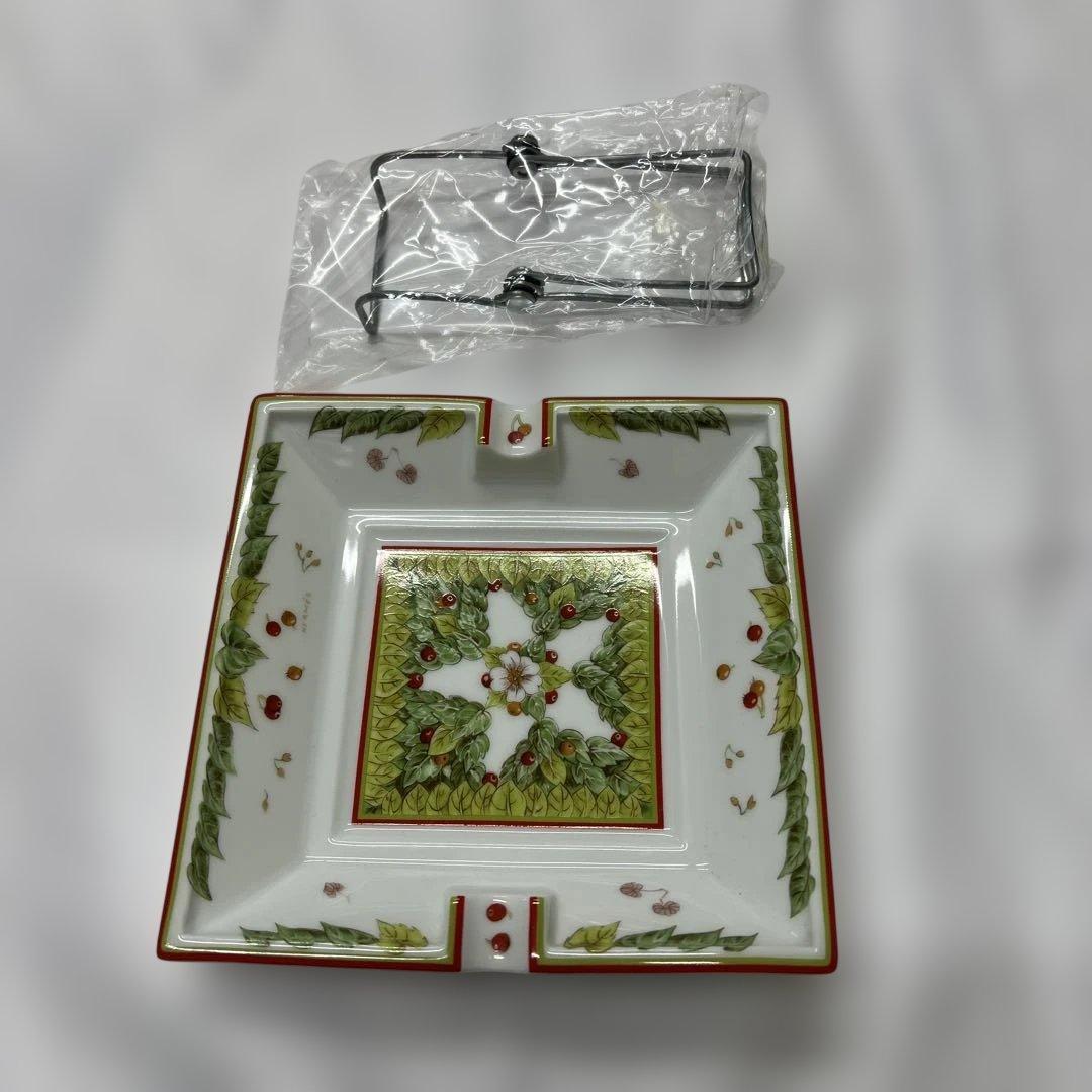 エルメス アッシュトレイ（灰皿） チェリーフルーツ - メルカリ