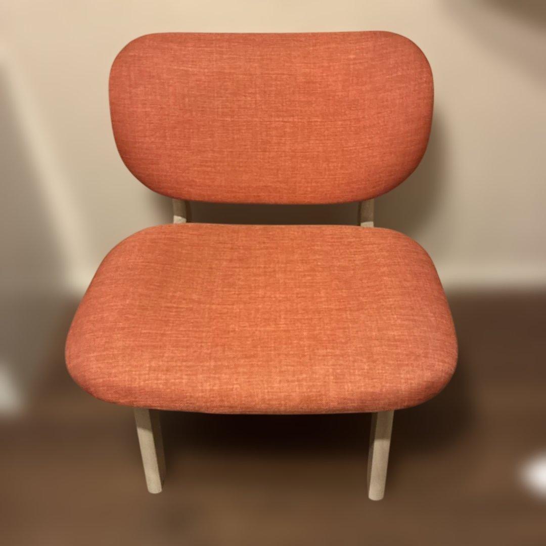 ニトリ　ダイニングチェア　ブルーorオレンジ