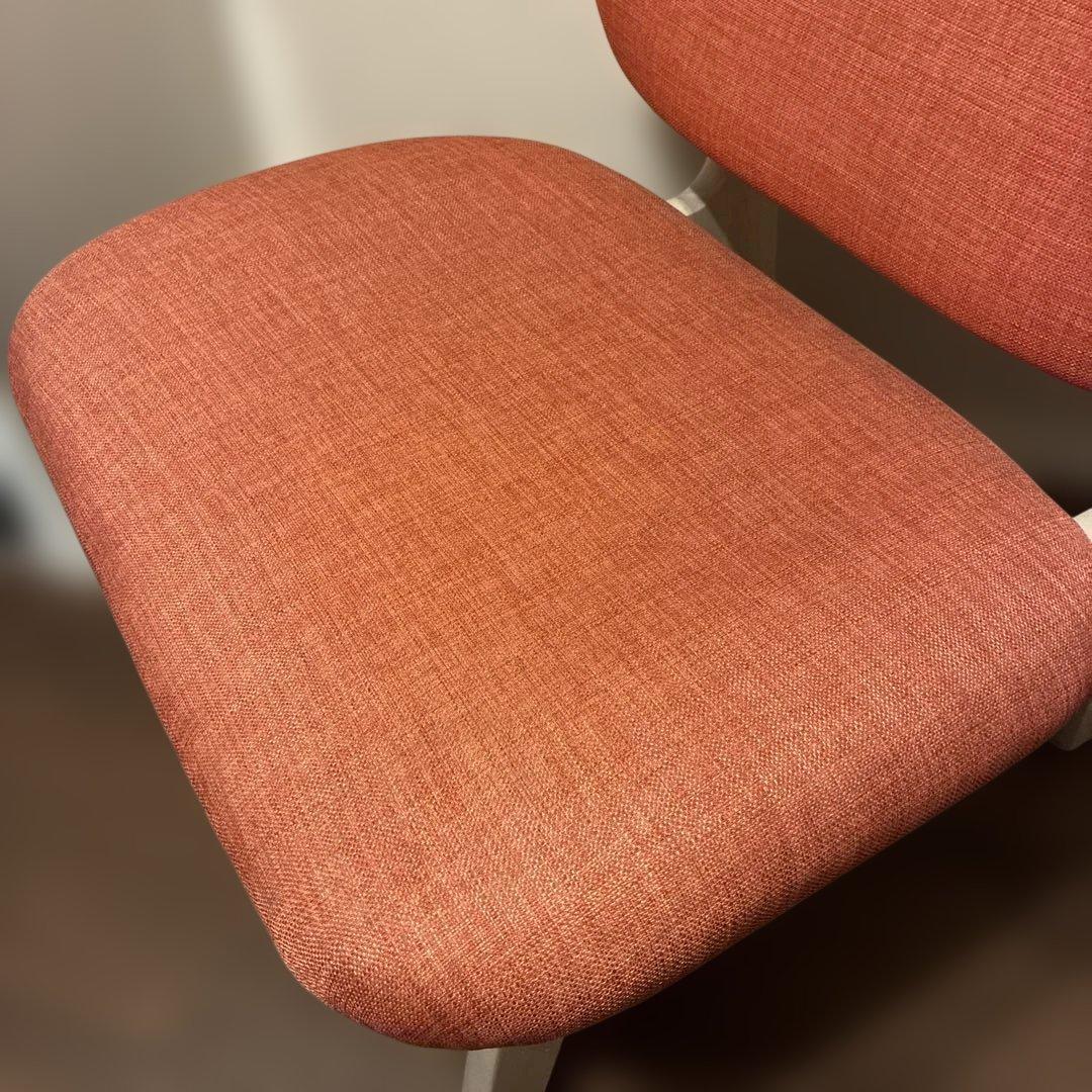 ニトリ　ダイニングチェア　ブルーorオレンジ