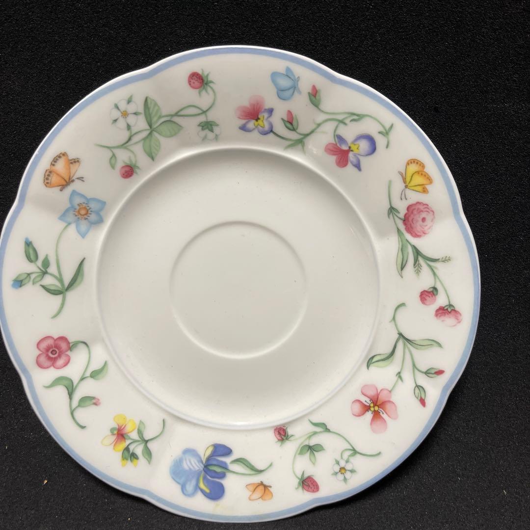 ビレロイ&ボッホ マリポーサ カップ&ソーサー&プレート トリオセット