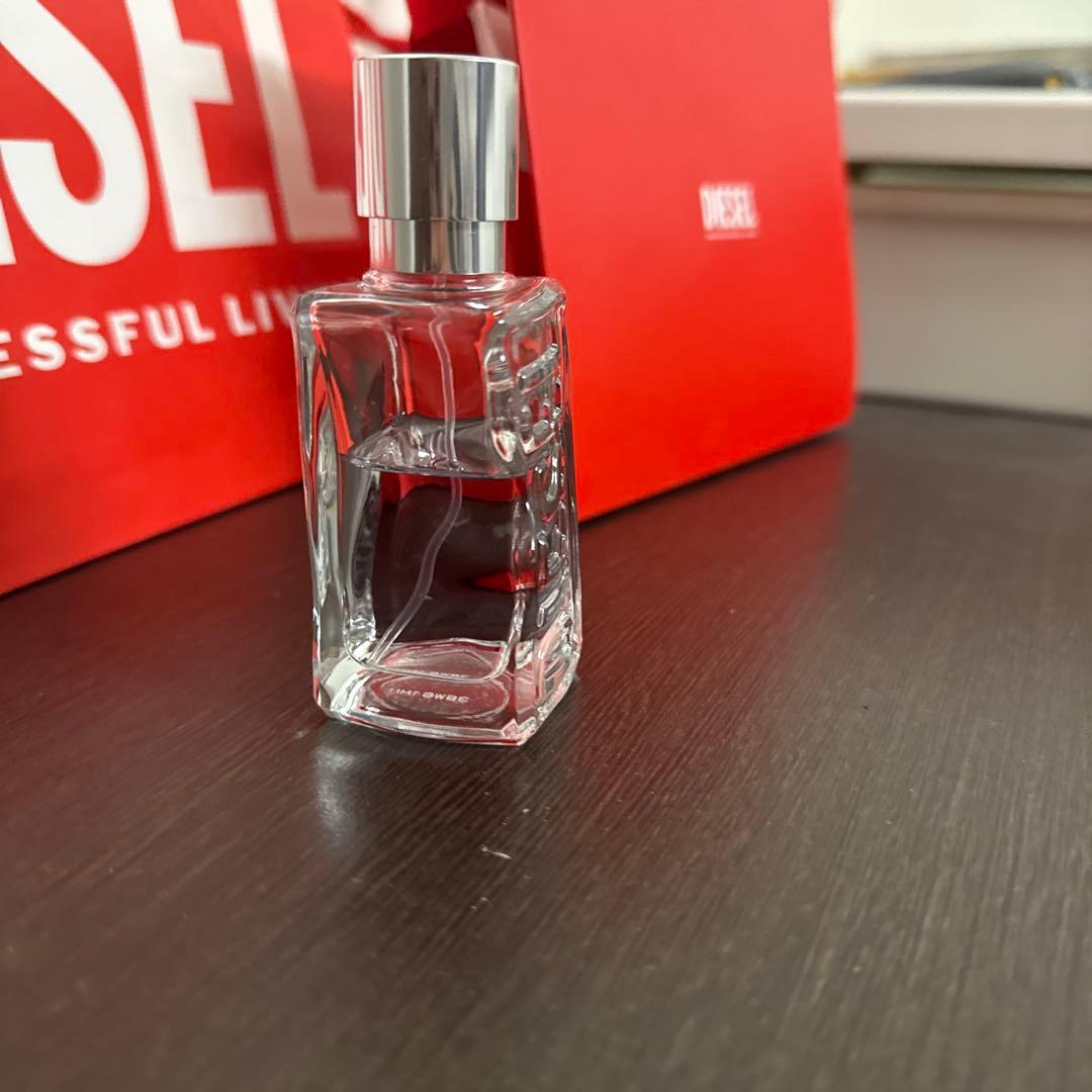 DIESEL 男性用香水 四角形ボトル