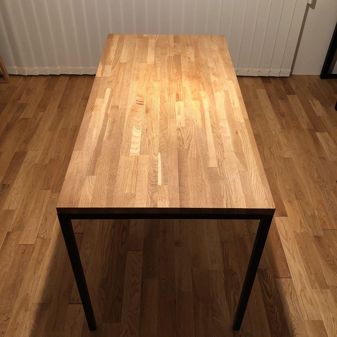 toolbox 東京R不動産　デスク　テーブル