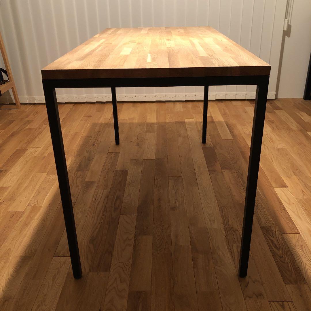 toolbox 東京R不動産　デスク　テーブル