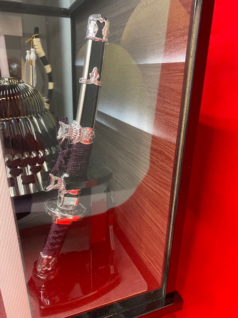 伊達政宗　東京久月　五月人形　家紋付き兜飾り　オルゴール付きガラスケース入