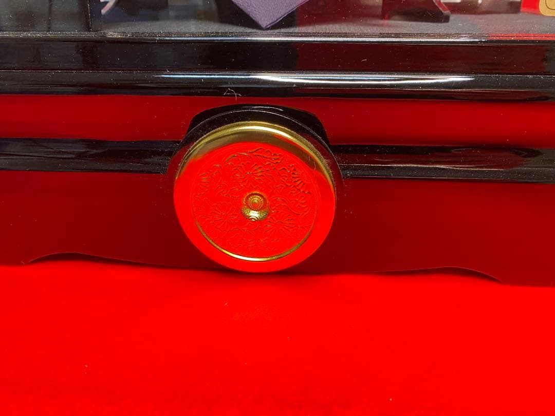 伊達政宗　東京久月　五月人形　家紋付き兜飾り　オルゴール付きガラスケース入