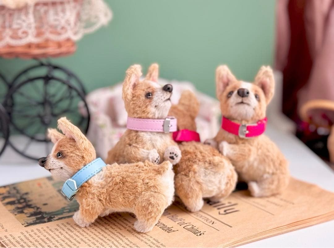 お家探し中のコーギーたち 仔犬 アーティストベア ぬいぐるみ 海外作家様 置物