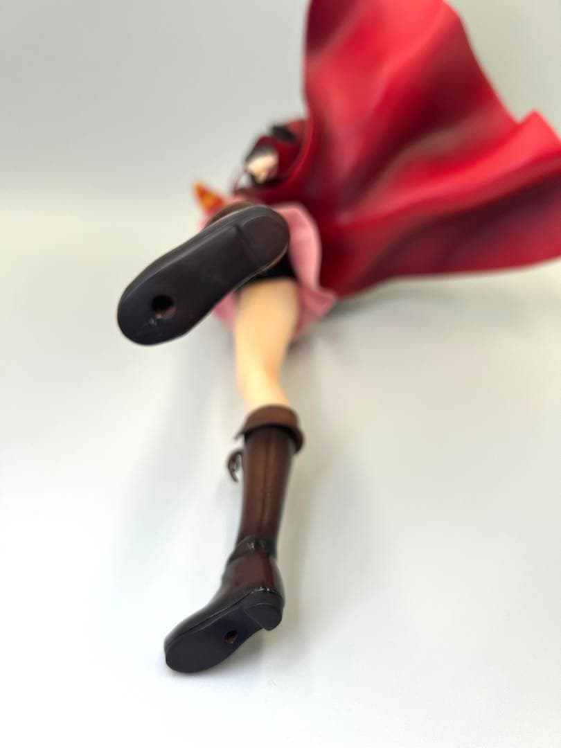 めぐみん -爆裂魔法へのあこがれ Ver.- 1/7スケールフィギュア