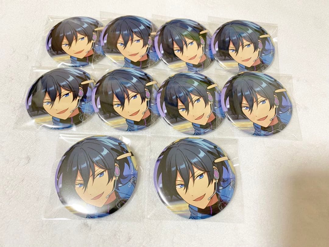 あんスタ 氷鷹北斗 缶バッジ - メルカリ