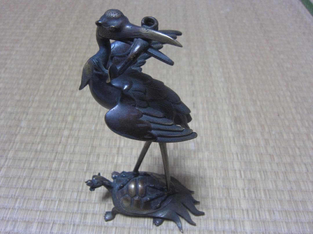 鶴 亀の置物