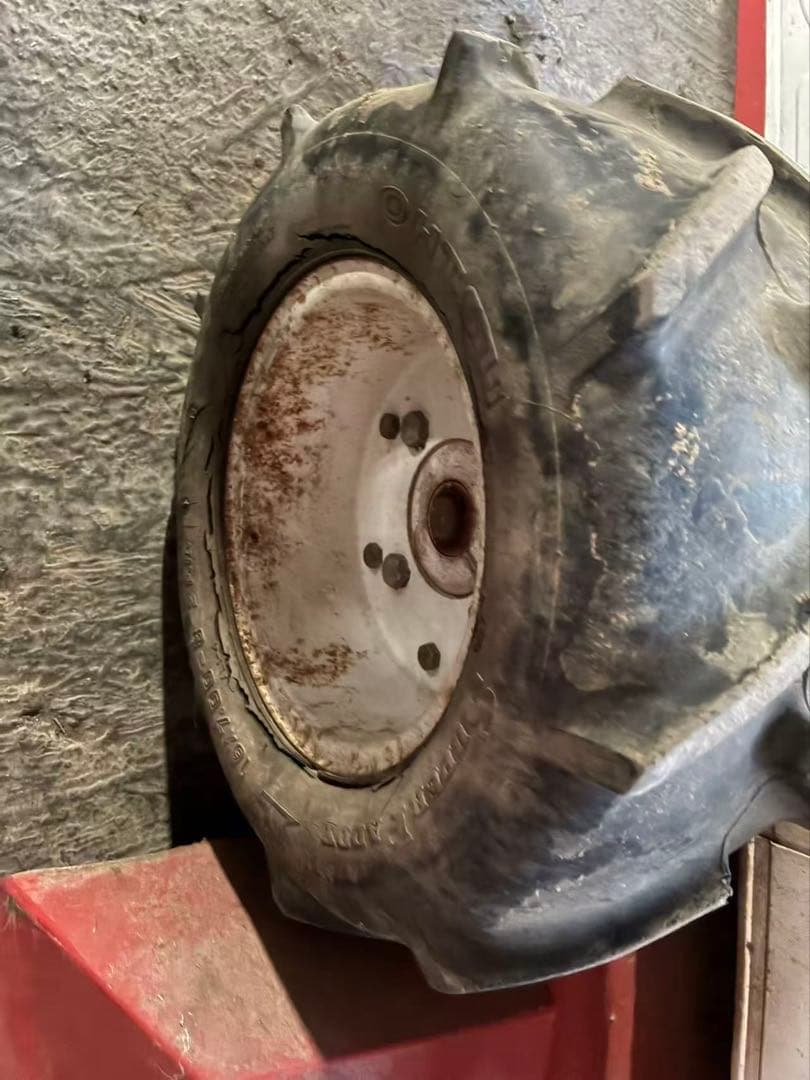 赤色 芝刈り機 取引限定