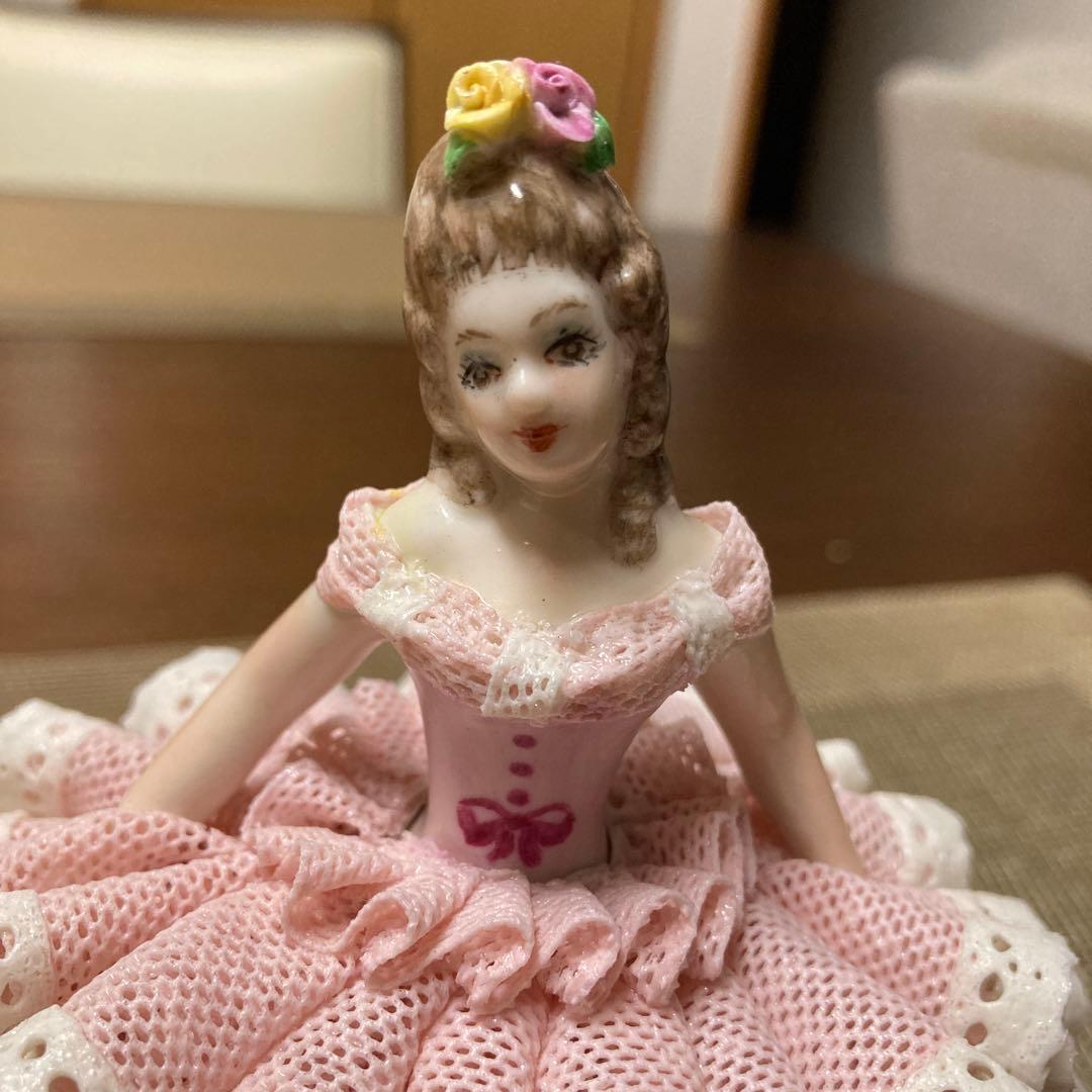 希少品‼️美品‼️アイリッシュドレスデン　置き物　レース陶磁器人形